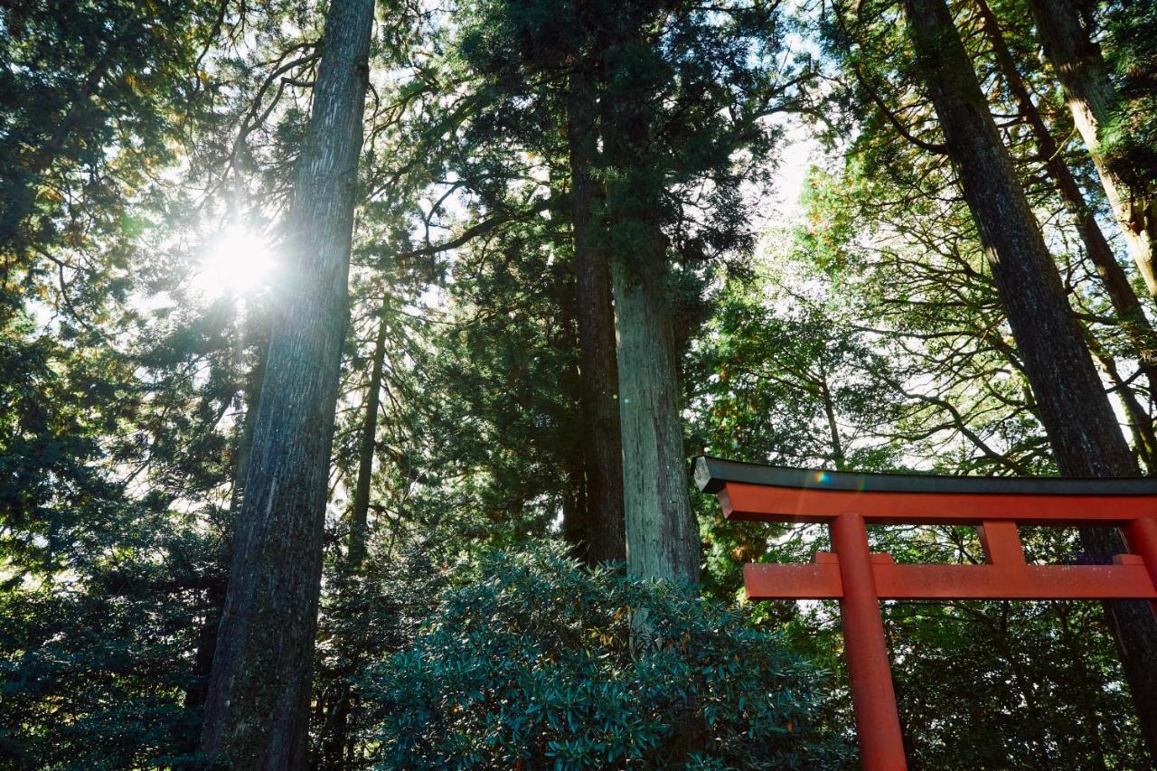 Villa Hakone Kabuto 古民家旅館 150平米 バス停迄一分 準天然温泉 最大12名 Экстерьер фото